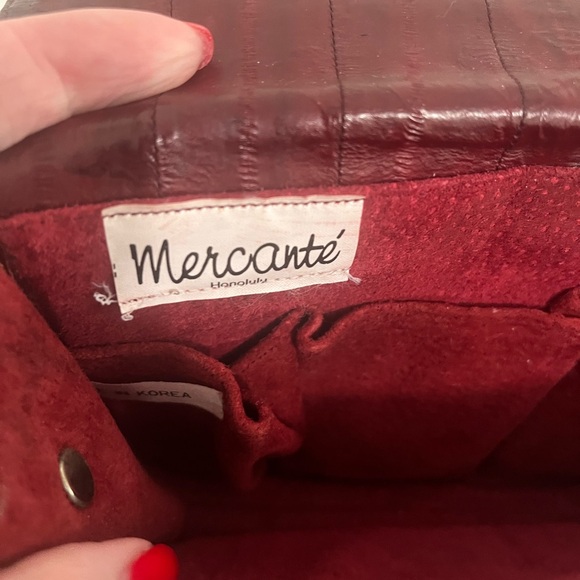 Vintage Burgundy Leather Shoulder Bag - Picture 5 of 11